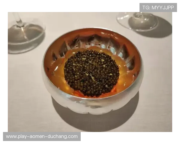 澳门摩珀斯酒店的特色餐厅美食推荐，品味地道澳门风味与国际美食的完美融合